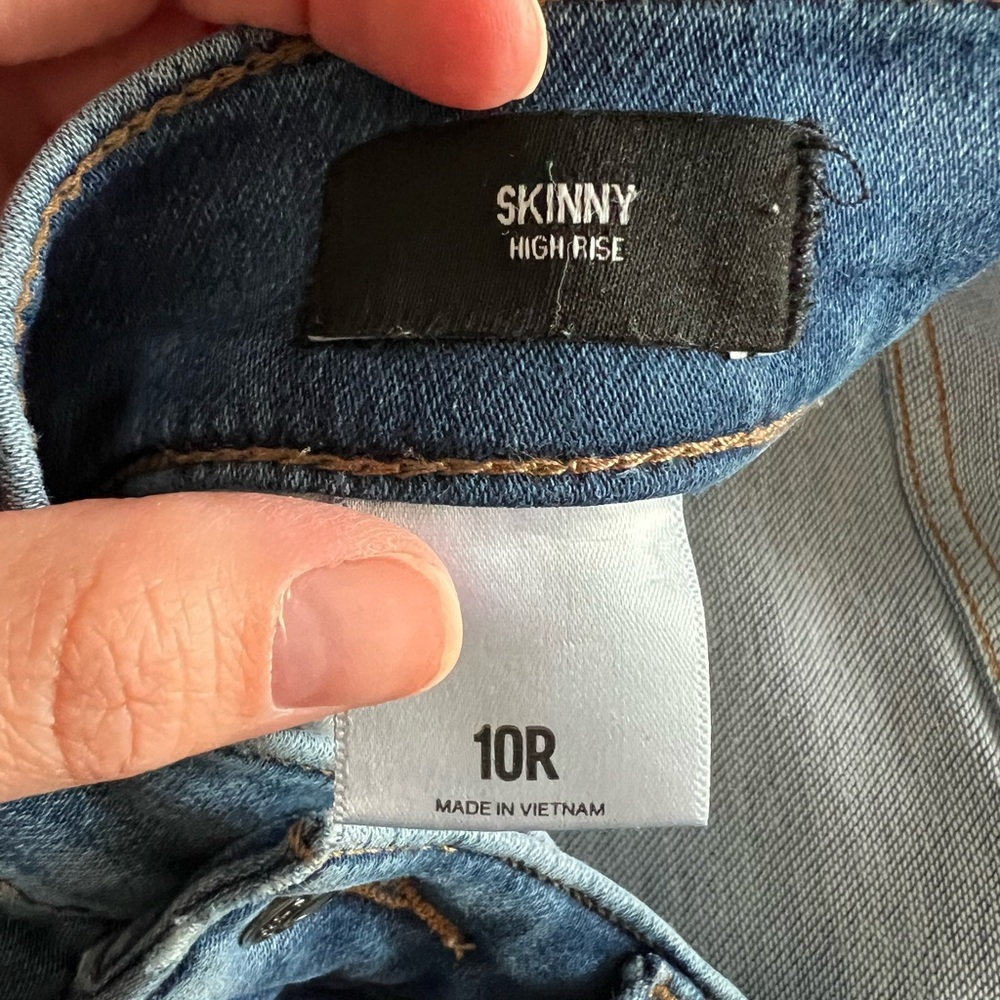Express Skinny High Rise Jeans - Picture 5 of 5